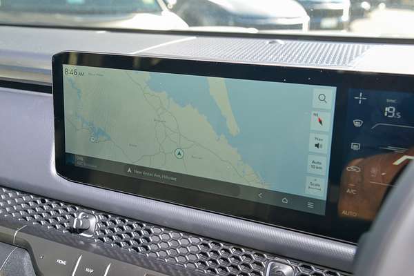 2025 Kia Tasman SX TK 4X4 thumb-11