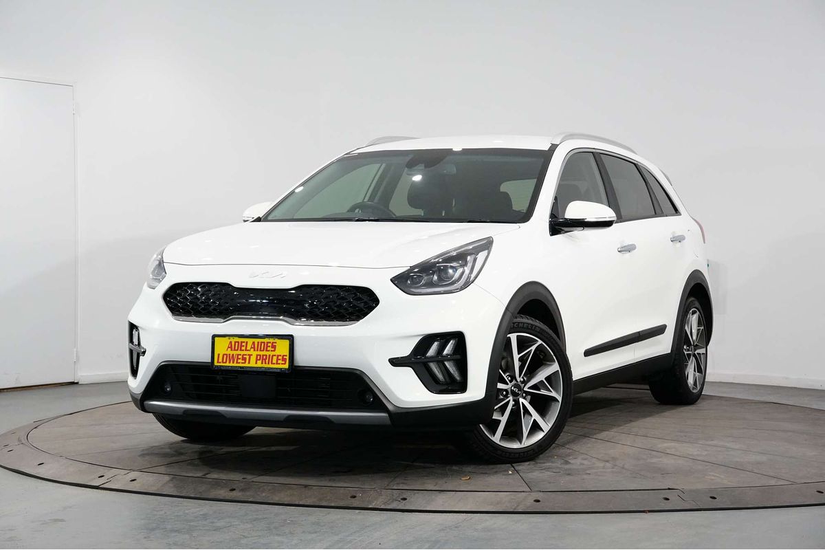 2022 Kia Niro Hybrid Sport DE