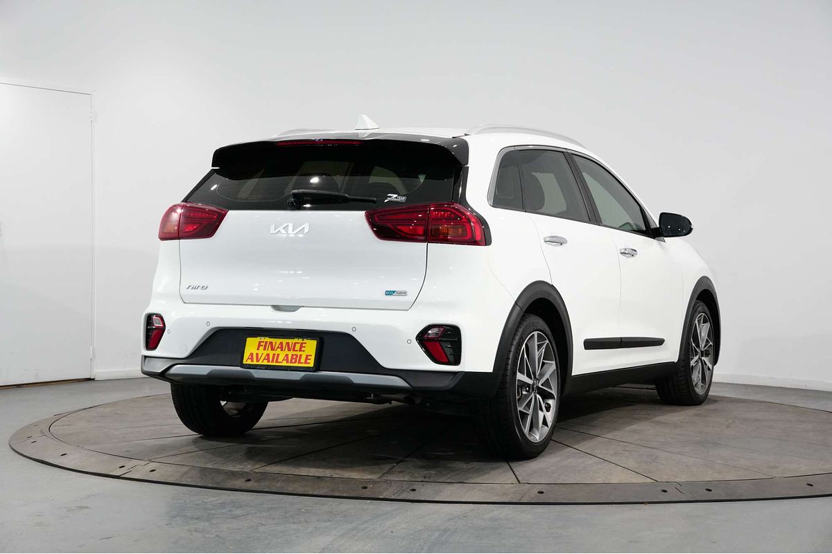 2022 Kia Niro Hybrid Sport DE