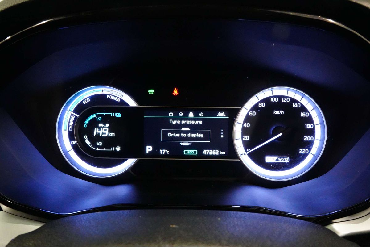 2022 Kia Niro Hybrid Sport DE