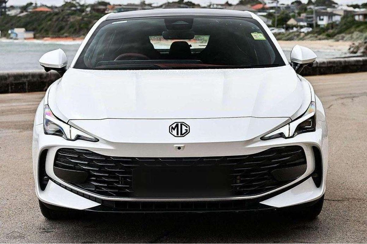 2025 MG MG7 Essence IP42