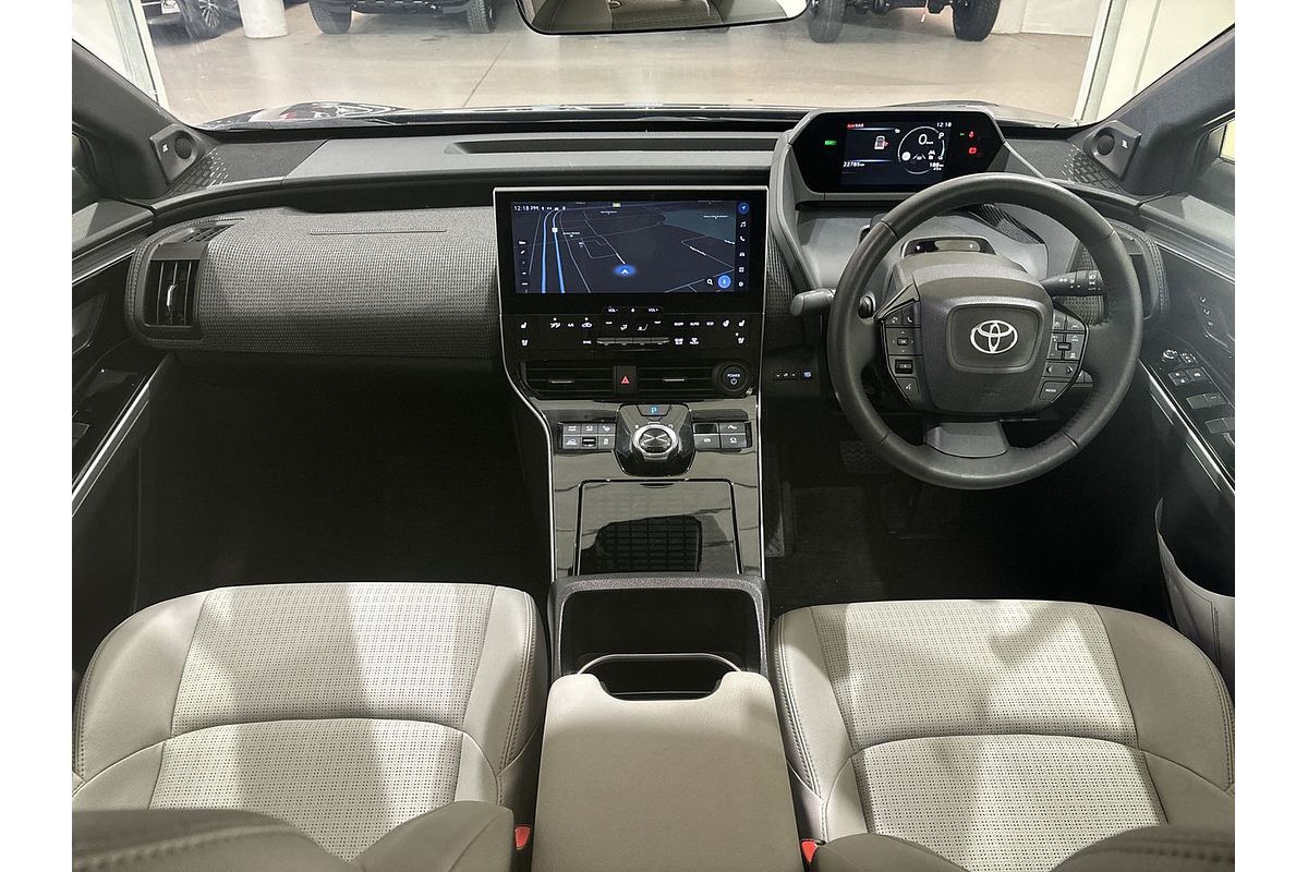 2024 Toyota bZ4X YEAM15R