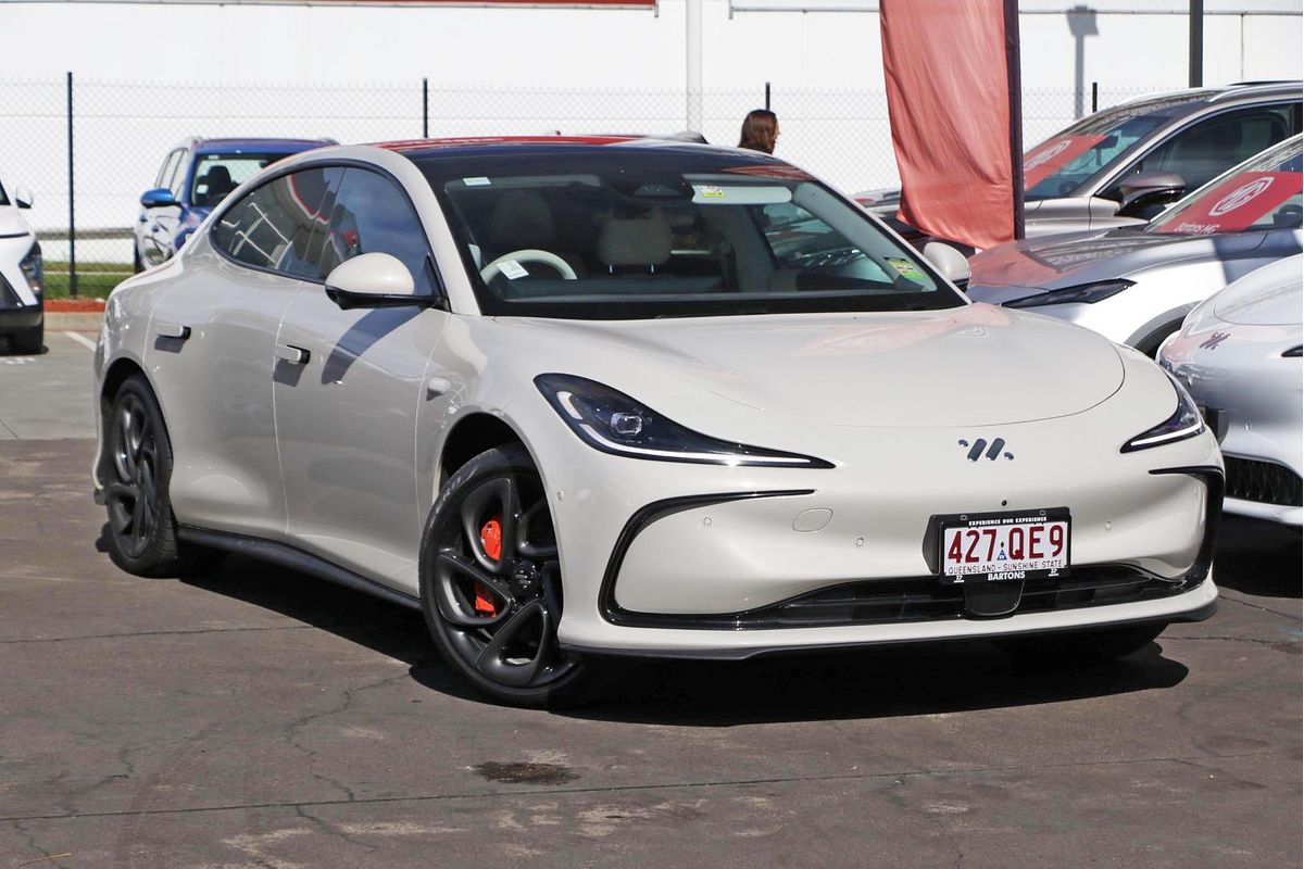 2025 MG IM5 Performance P12L