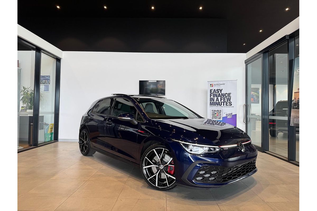 2023 Volkswagen Golf GTI 8