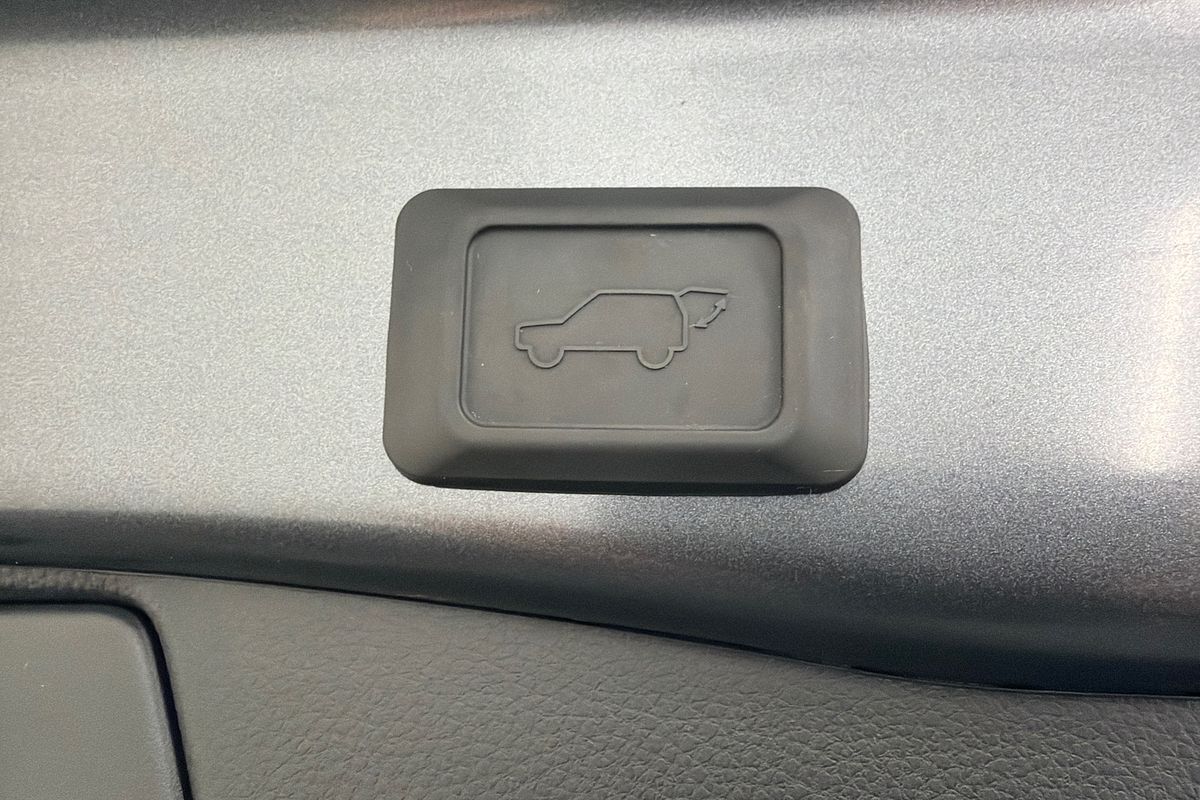 2025 Toyota RAV4 Edge AXAH54R
