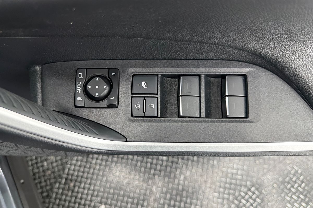 2025 Toyota RAV4 Edge AXAH54R