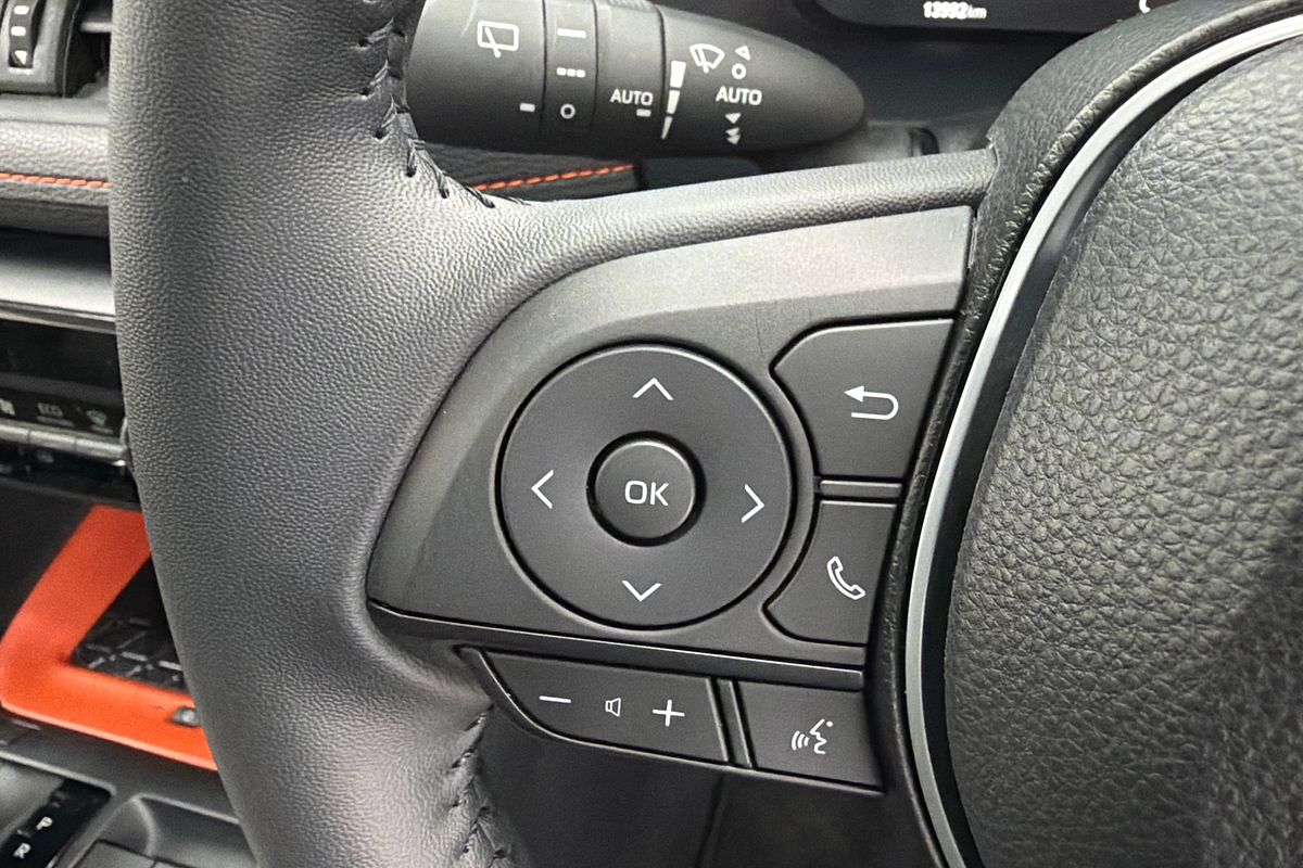 2025 Toyota RAV4 Edge AXAH54R