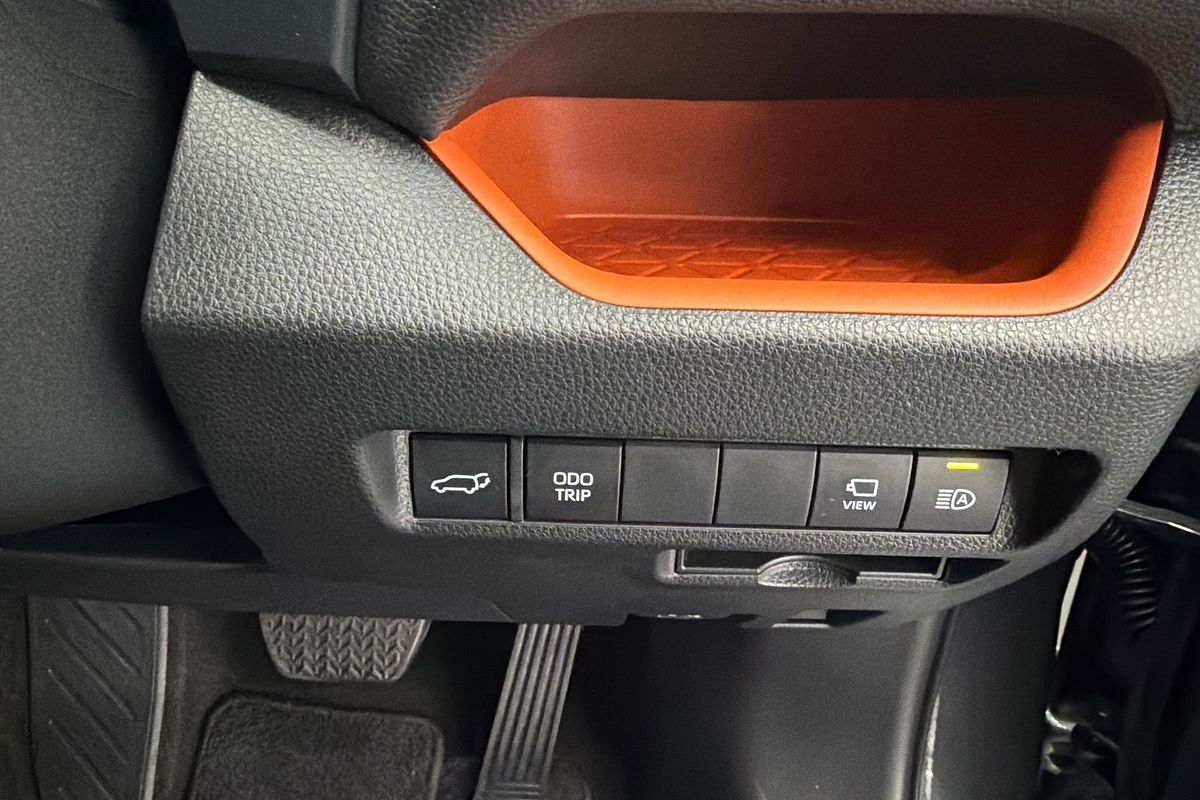 2025 Toyota RAV4 Edge AXAH54R