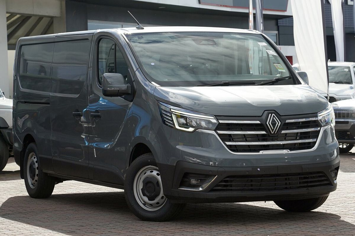 2025 Renault Trafic Premium X82 LWB Low Roof