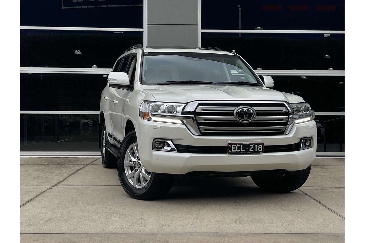 2020 Toyota Landcruiser Sahara VDJ200R