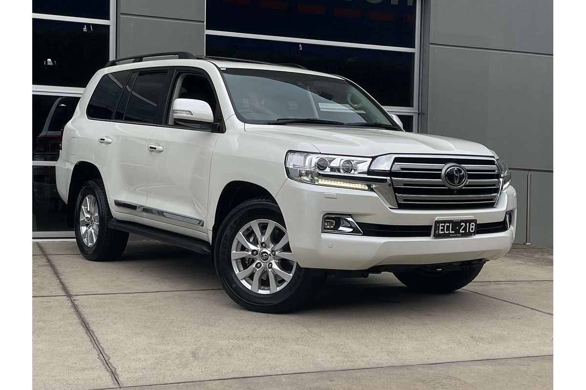 2020 Toyota Landcruiser Sahara VDJ200R