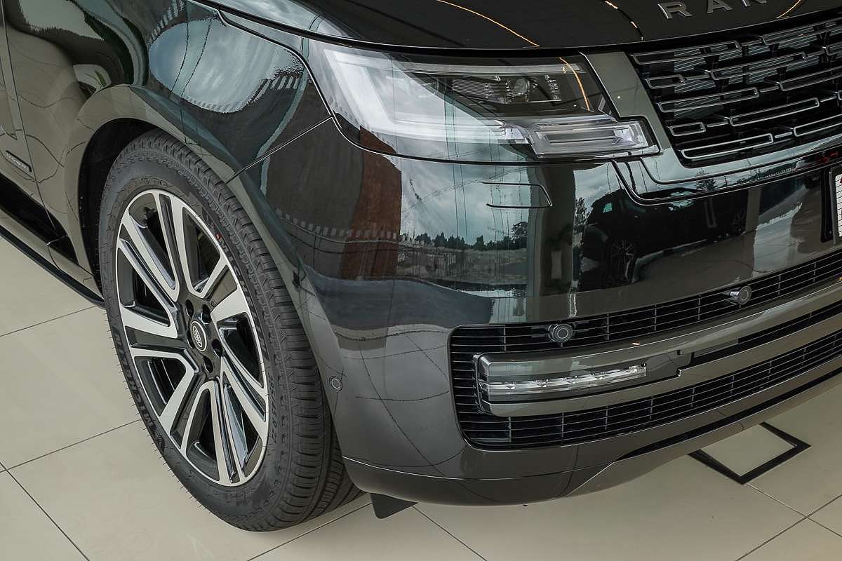 2025 Land Rover Range Rover P530 Autobiography L460