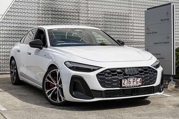 2025 Audi A5 e-hybrid S-Line B10