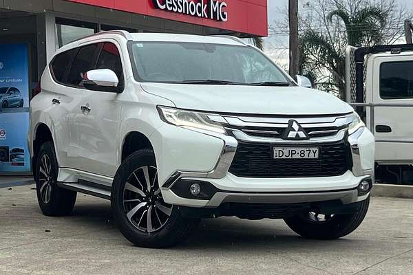 2016 Mitsubishi Pajero Sport GLS QE