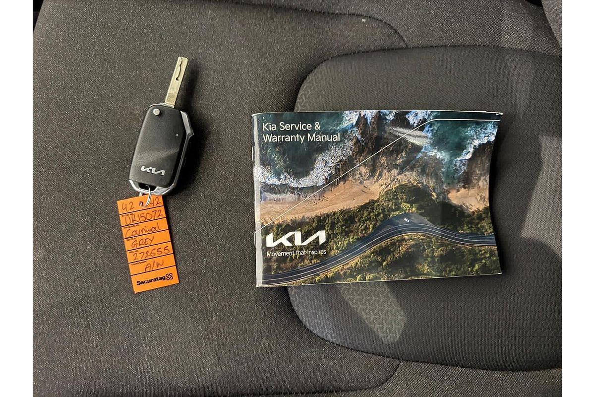 2023 Kia Carnival S KA4