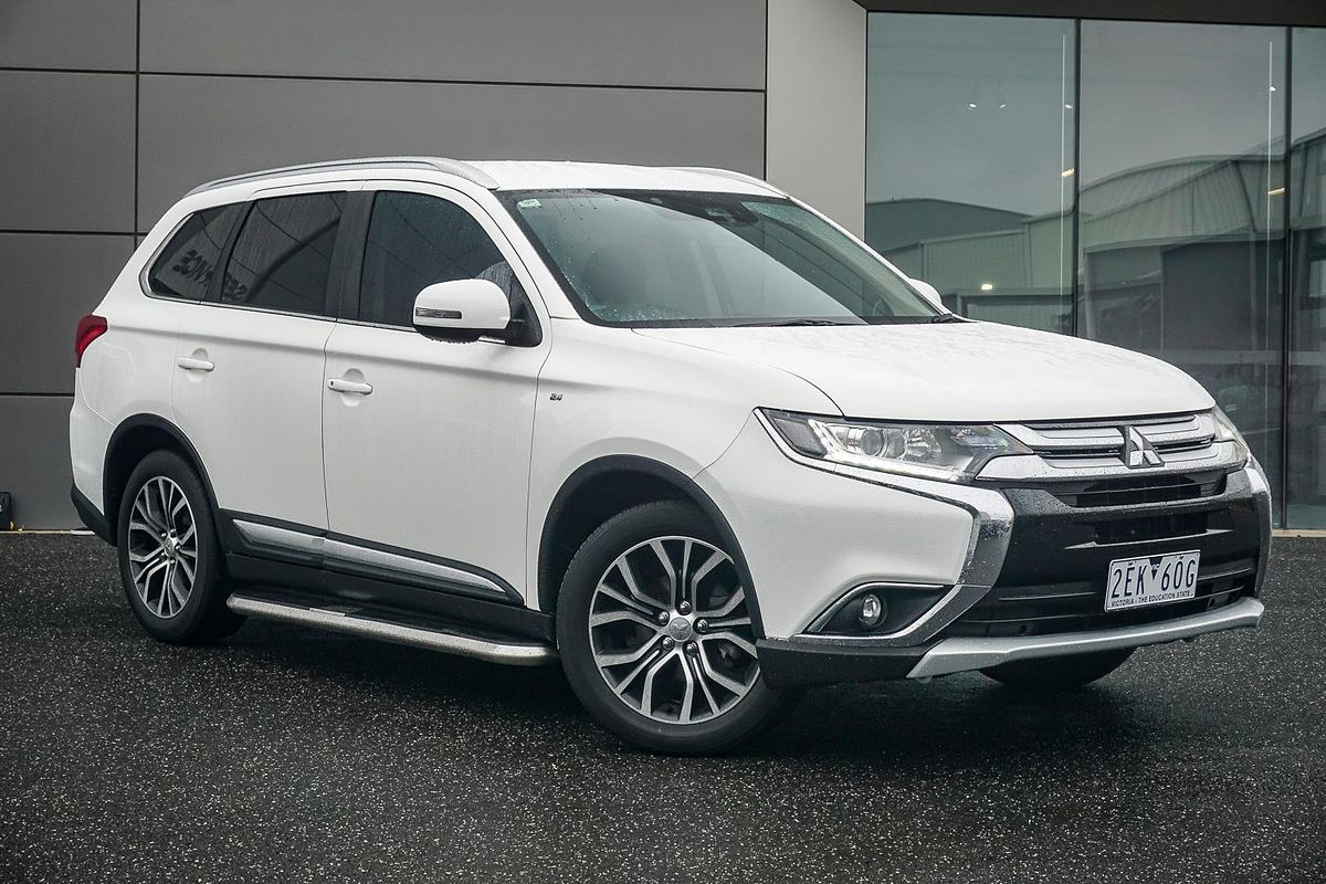 2017 Mitsubishi Outlander LS Safety Pack ZK