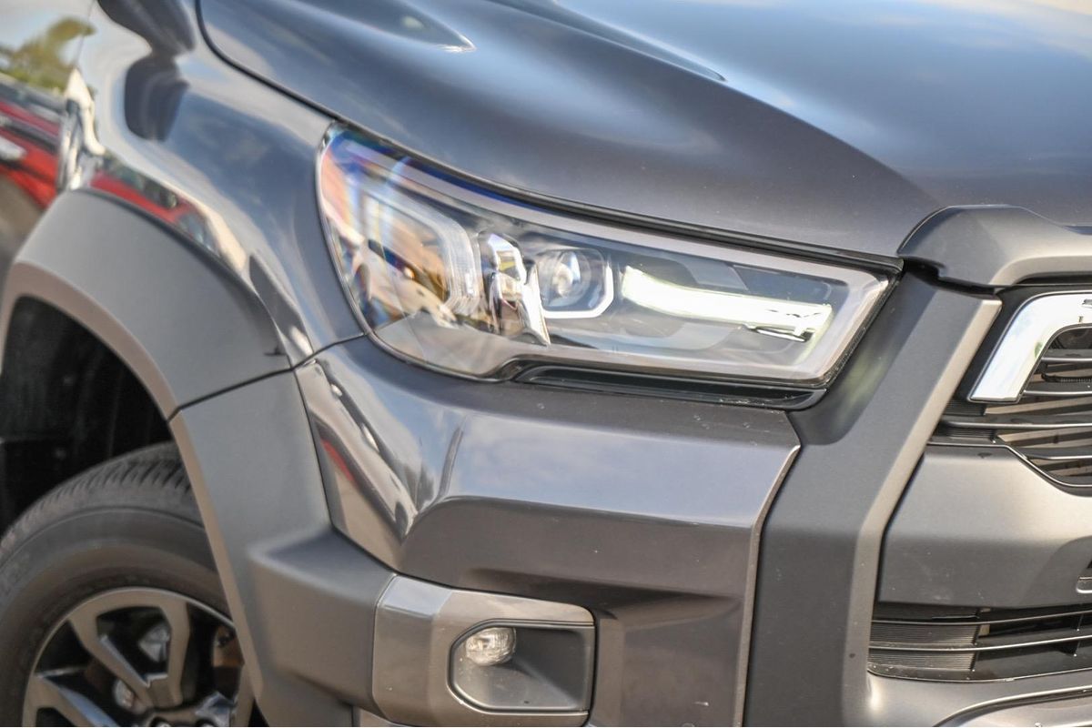 2025 Toyota Hilux Rogue 48V GUN126R 4X4