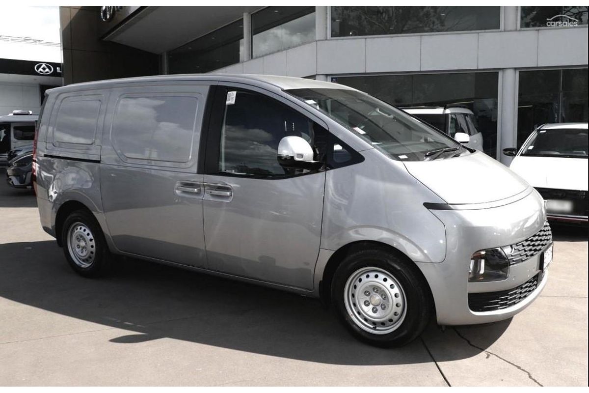 2026 Hyundai STARIA LOAD US4.V4