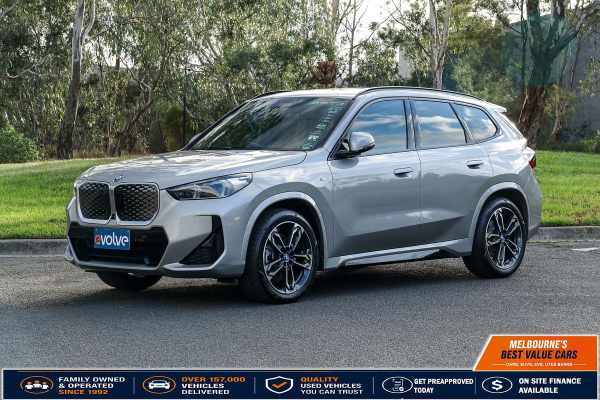 2024 BMW iX1 xDrive30 M Sport U11