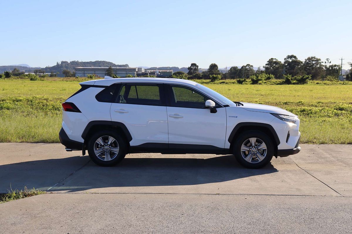 2022 Toyota RAV4 GX AXAH54R
