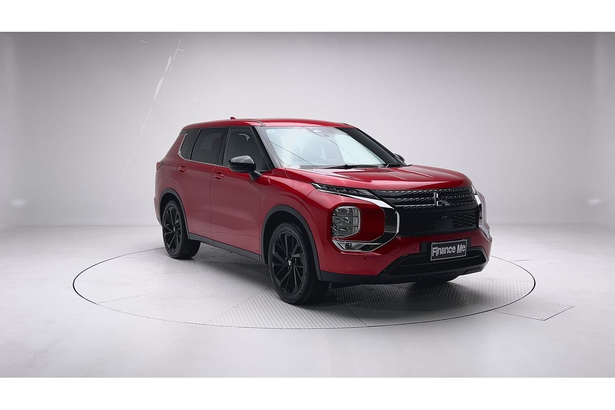 2023 Mitsubishi Outlander LS Black Edition ZM