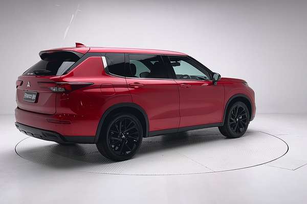 2023 Mitsubishi Outlander LS Black Edition ZM thumb-7