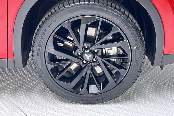 2023 Mitsubishi Outlander LS Black Edition ZM thumb-9