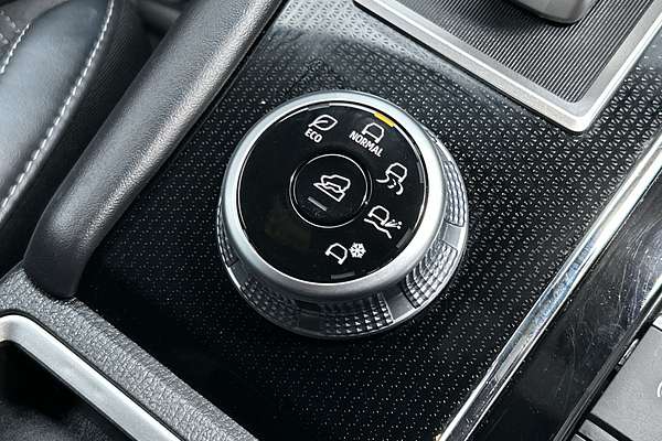 2023 Mitsubishi Outlander LS Black Edition ZM thumb-16
