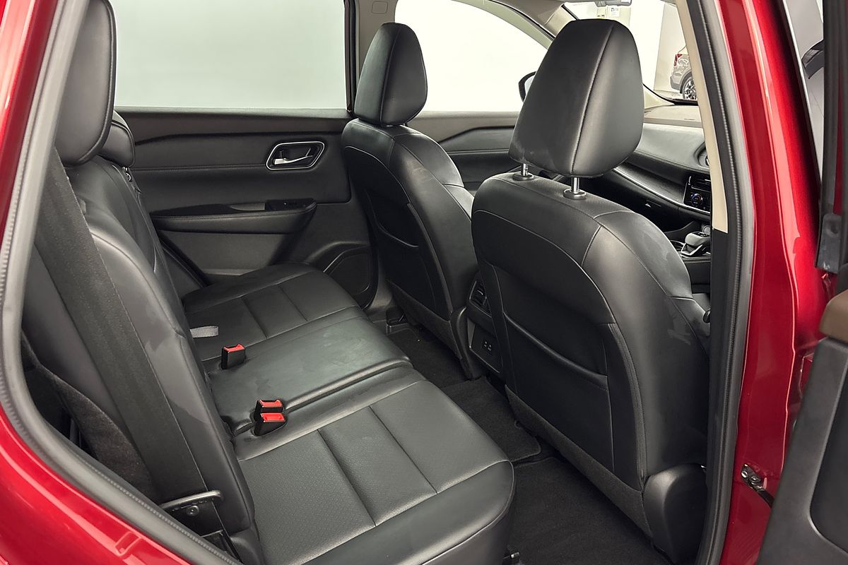 2022 Nissan X-TRAIL ST-L T32