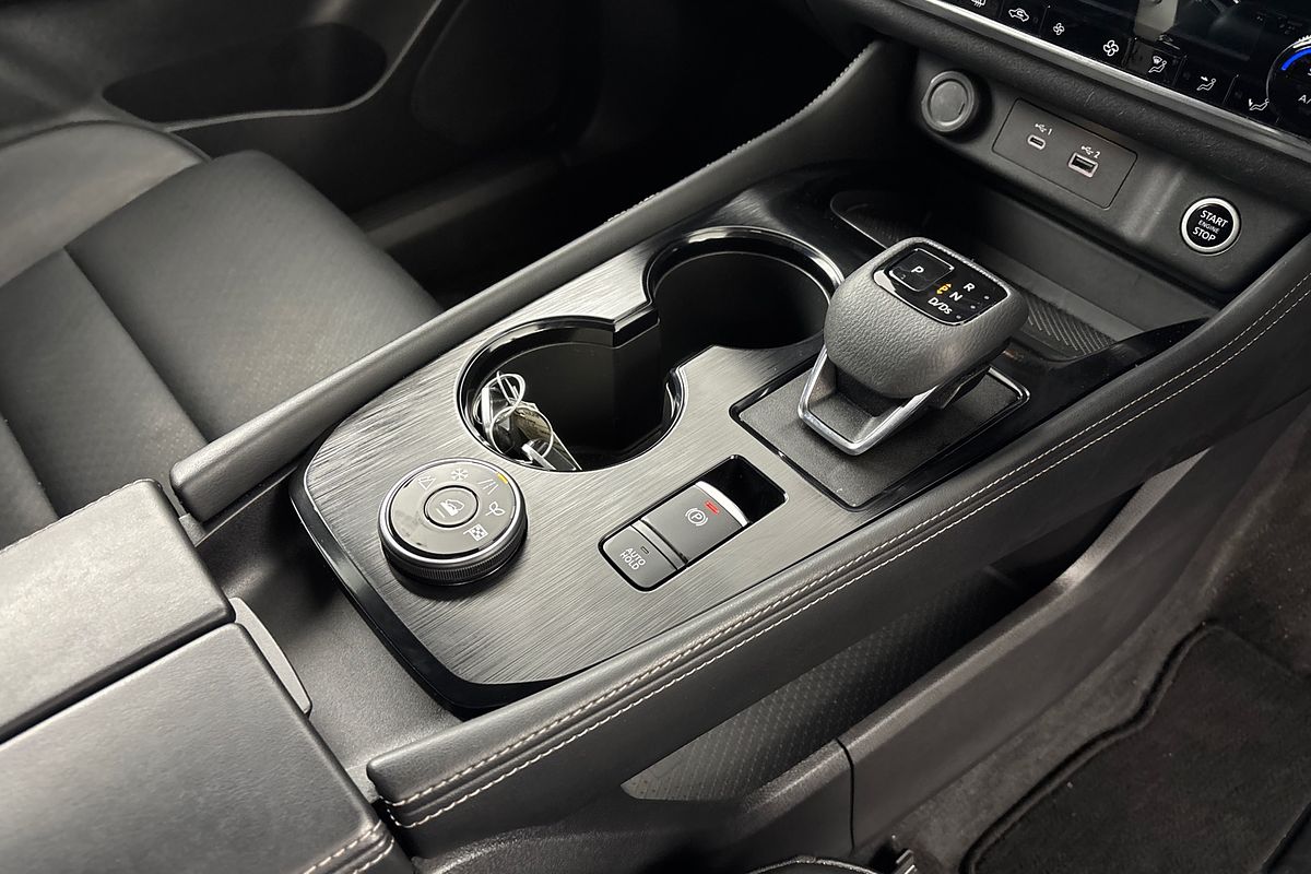 2022 Nissan X-TRAIL ST-L T32