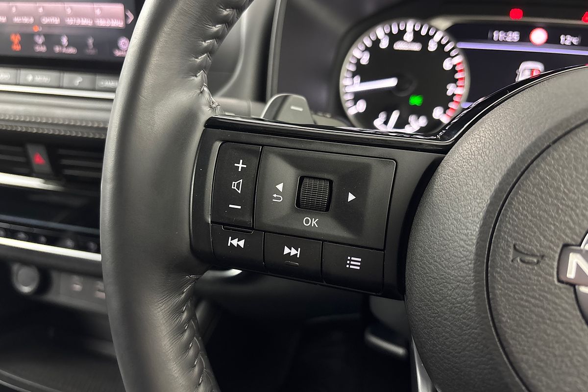 2022 Nissan X-TRAIL ST-L T32