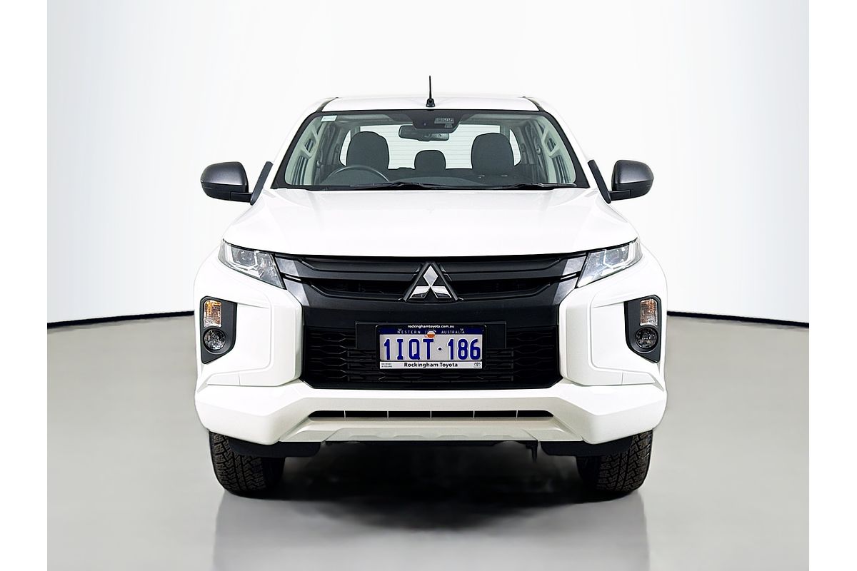 2024 Mitsubishi Triton GLX MR 4X4