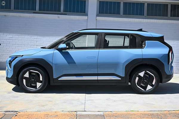 2025 Kia EV3 Air Standard Range SV thumb-4