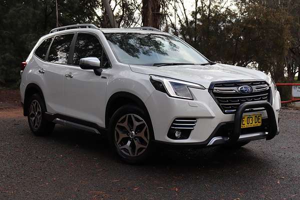 2022 Subaru Forester Hybrid L S5