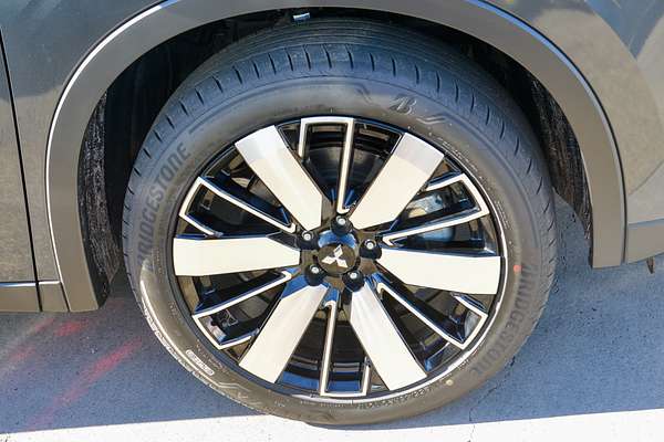 2025 Mitsubishi Outlander Aspire ZM thumb-3