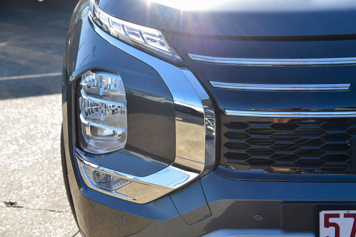 2025 Mitsubishi Outlander Aspire ZM