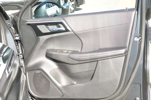 2025 Mitsubishi Outlander Aspire ZM thumb-16