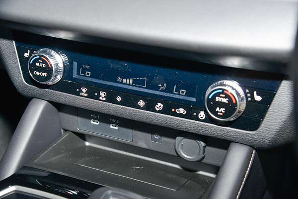2025 Mitsubishi Outlander Aspire ZM thumb-13