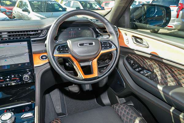 2023 Jeep Grand Cherokee Summit Reserve 4xe WL thumb-19
