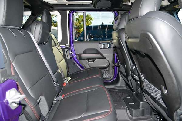 2026 Jeep Wrangler Unlimited Rubicon JL thumb-8