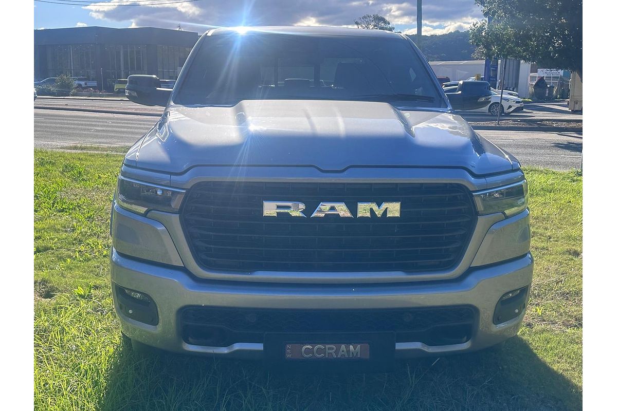 2025 RAM 1500 Laramie Sport Hurricane SO RamBox DT 4X4 SWB