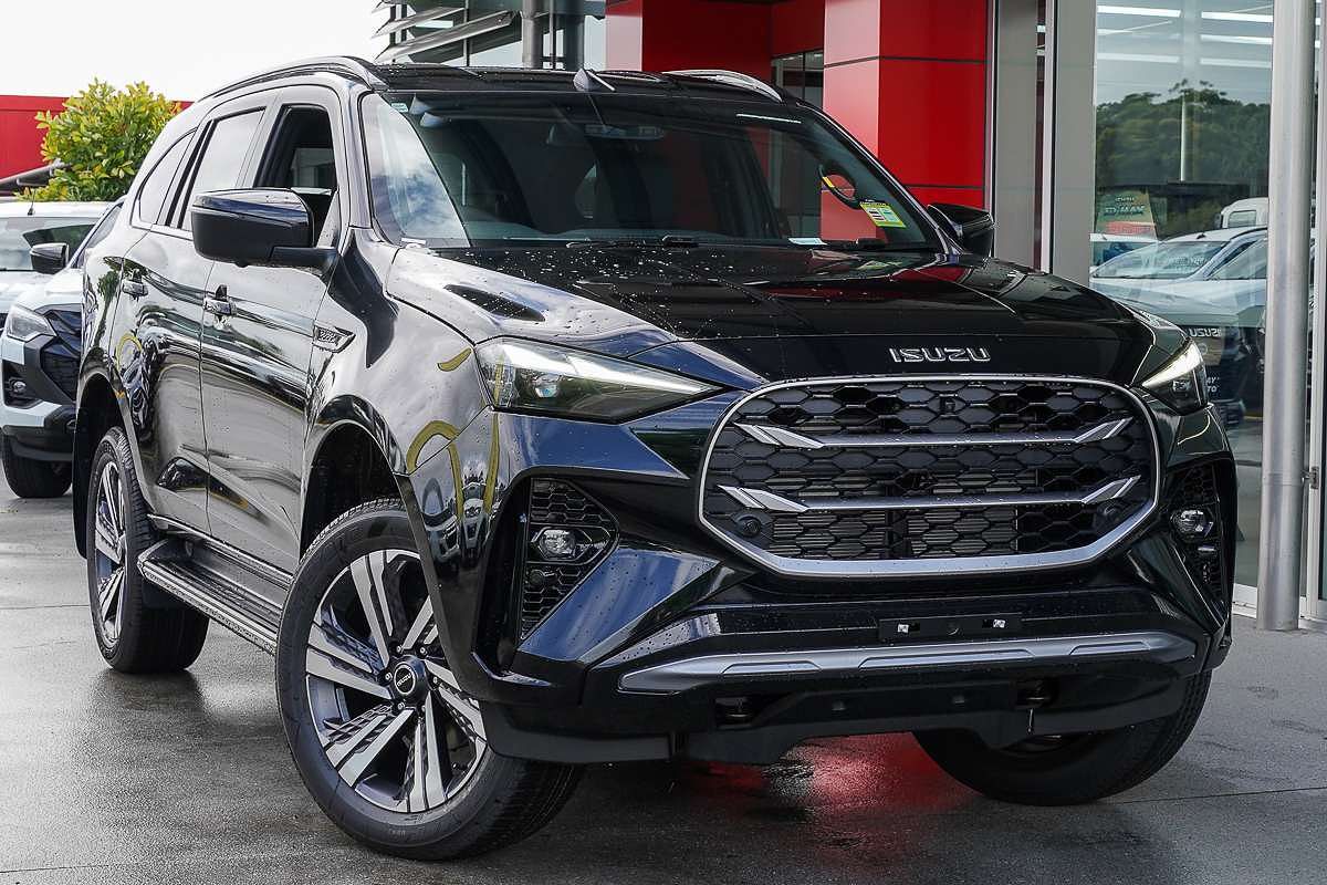2026 Isuzu MU-X LS-T
