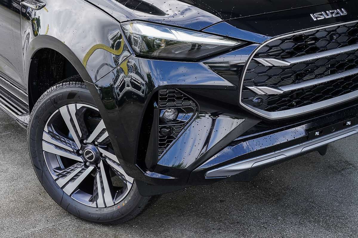 2026 Isuzu MU-X LS-T