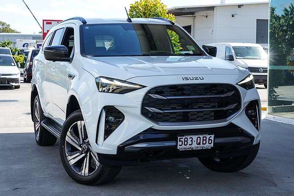 2026 Isuzu MU-X LS-T