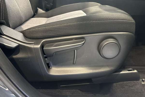 2025 Mazda CX-60 P50e Pure KH Series thumb-20