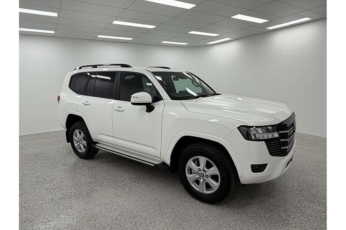 2024 Toyota Landcruiser GXL FJA300R