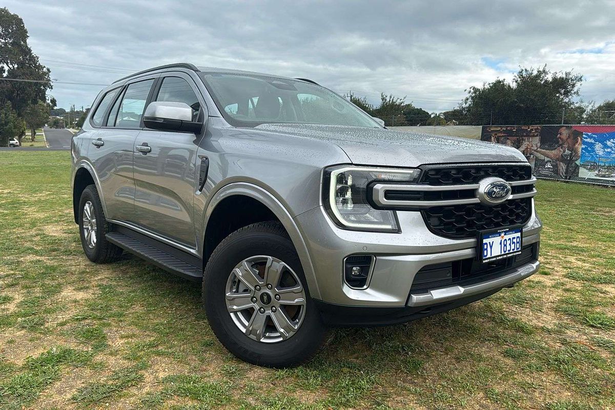 2025 Ford Everest Ambiente 2.0L