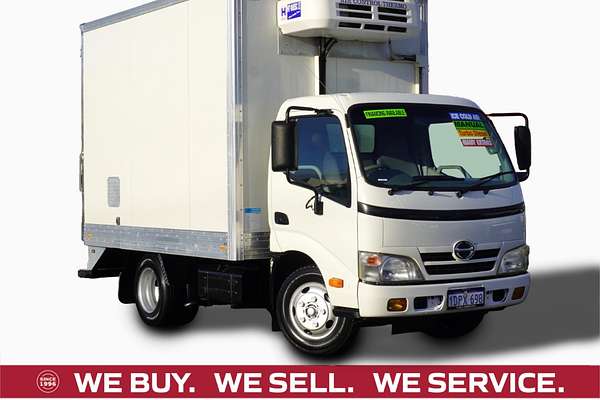 2011 Hino 300 Series 614 IFS SWB