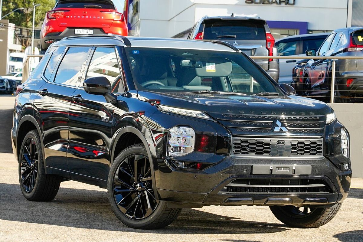 2025 Mitsubishi Outlander PHEV GSR ZM
