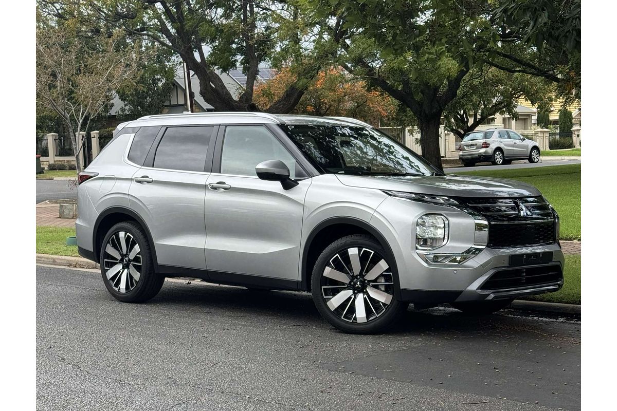 2025 Mitsubishi Outlander Aspire ZM